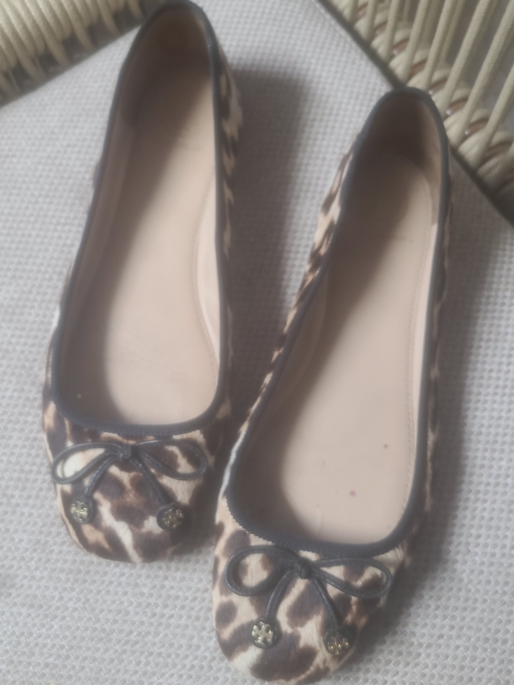 AUTHENTIC TORY BURCH - Picture 2 of 2